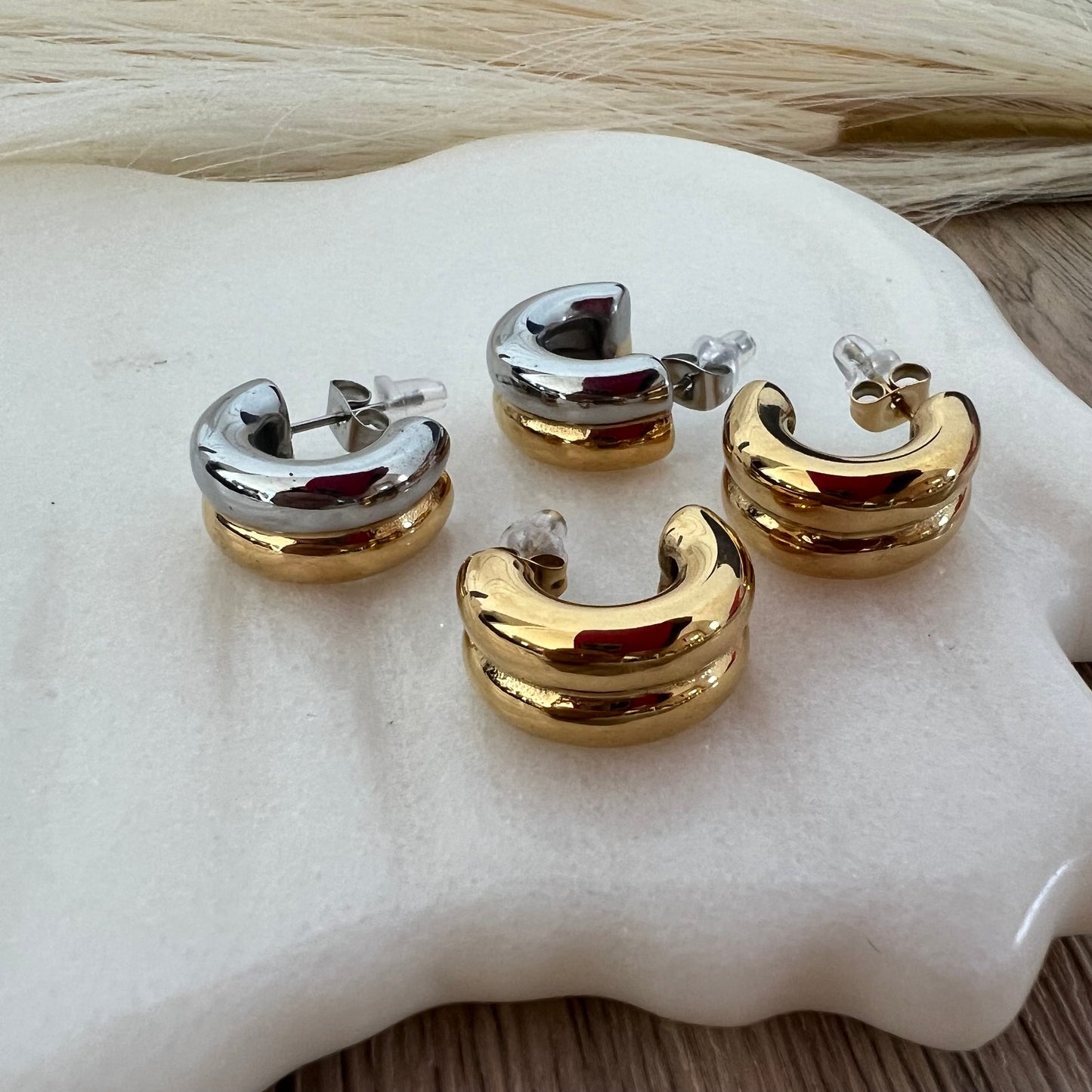 Imán Earrings