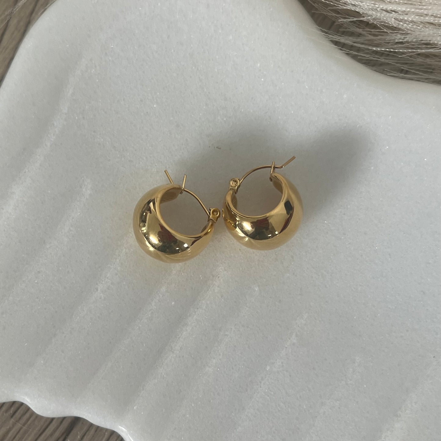Small Hoop