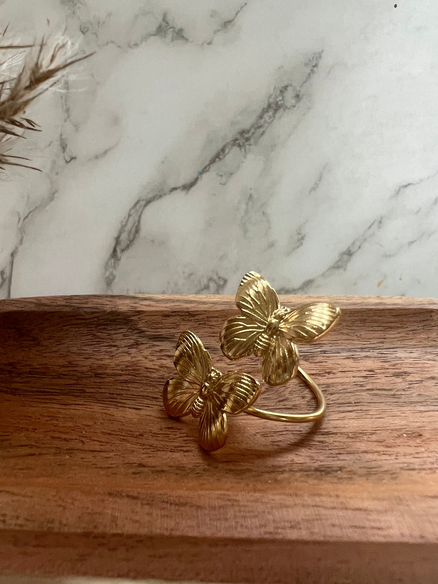 Mariposas Double Ring