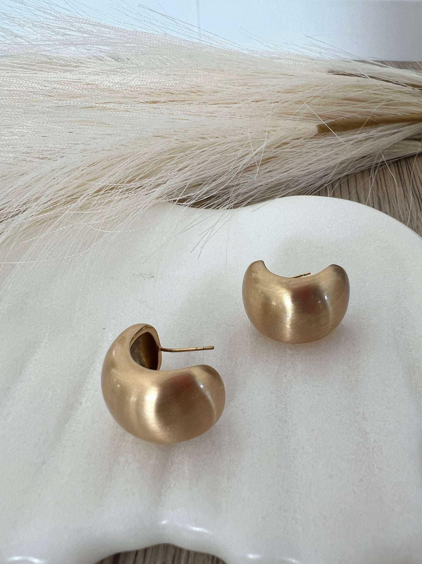 Agatha Brushed Gold Earrings