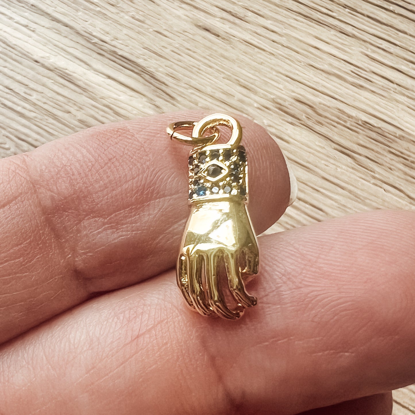 Manitas Charms