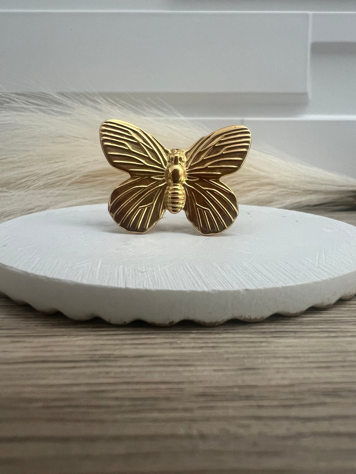 Papillon Ring
