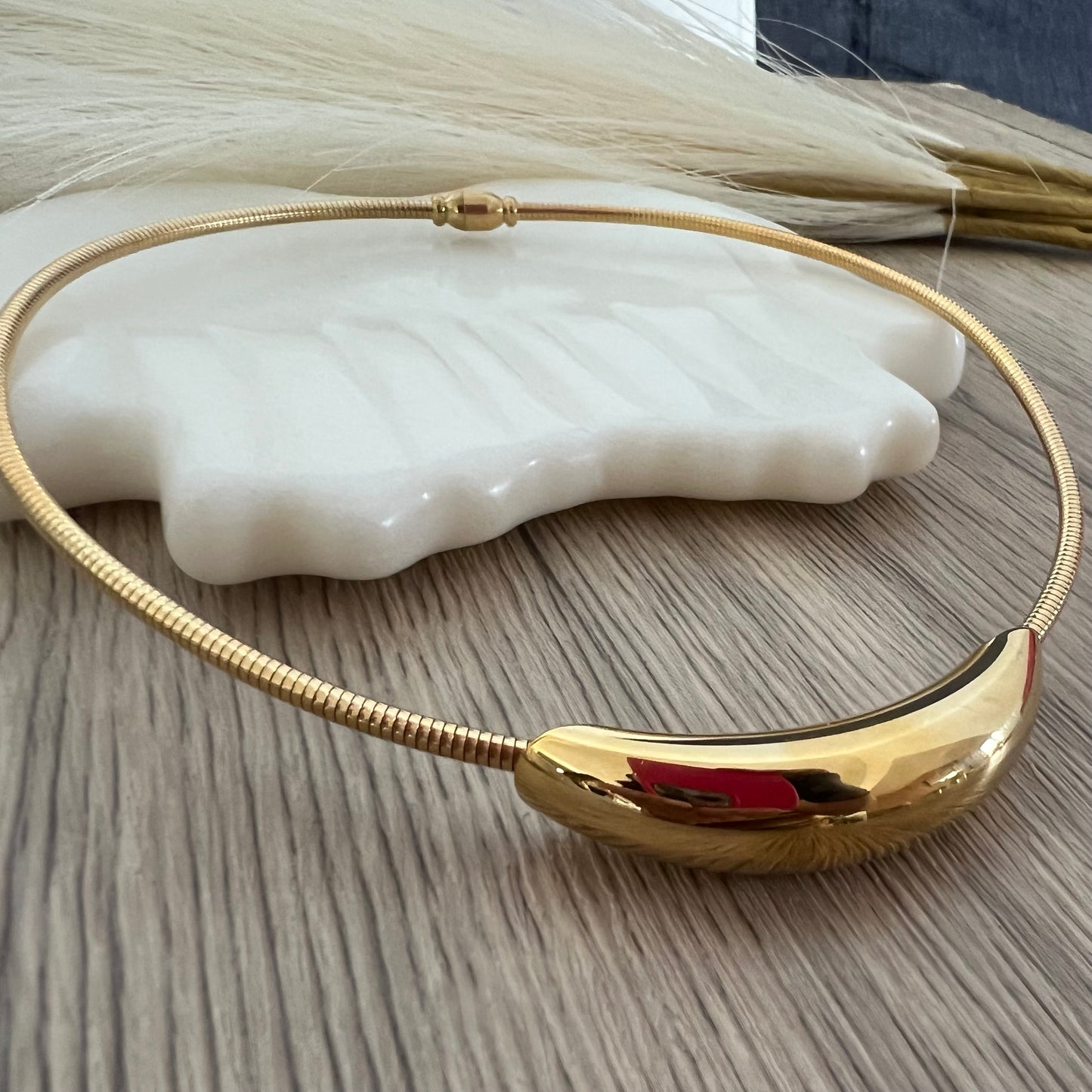 Imán Necklace