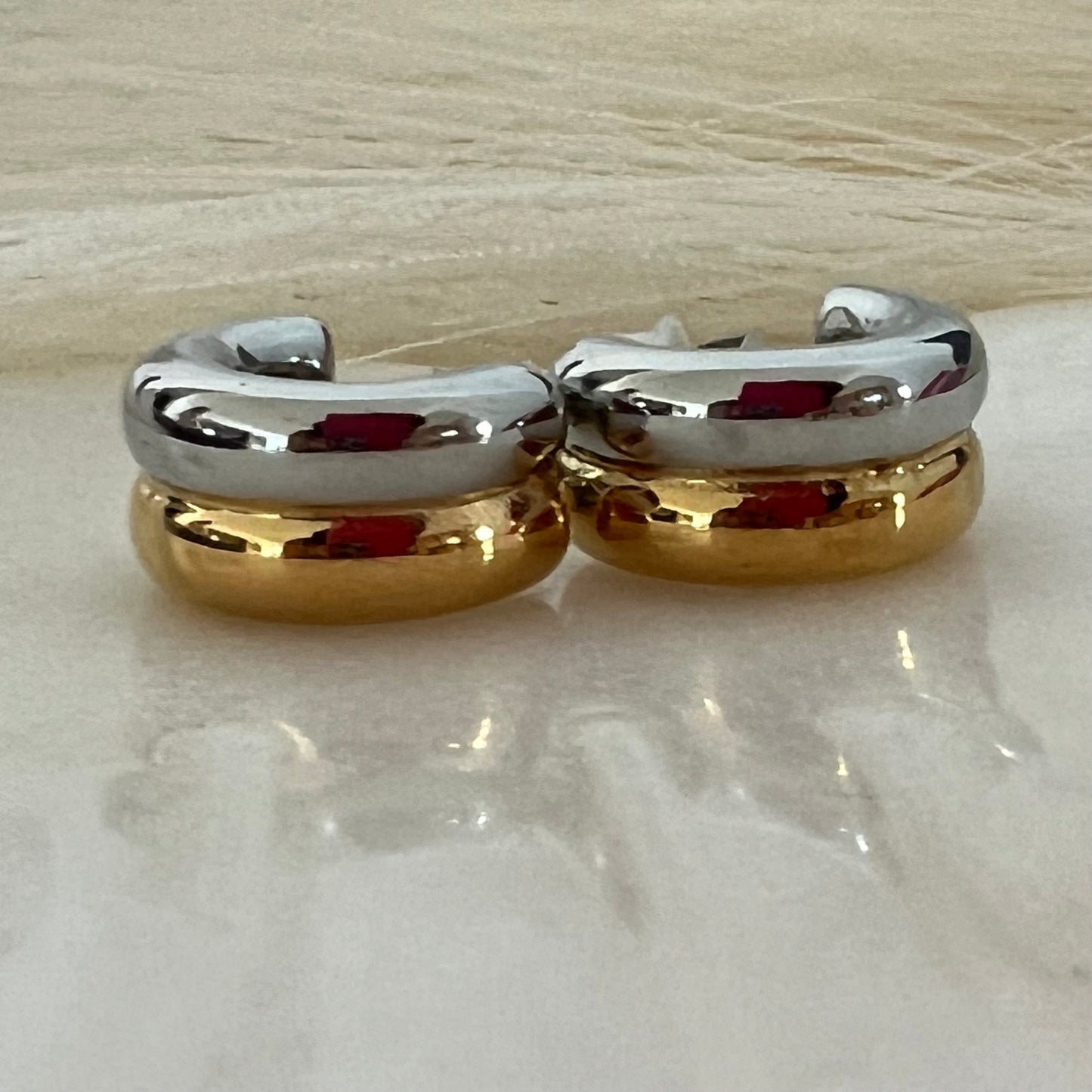 Imán Earrings